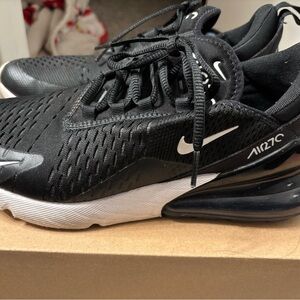 Nike Air Max 270 Black Sneakers